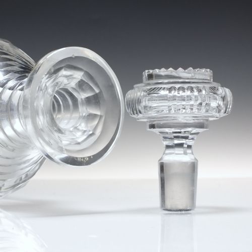 GEORGIAN REGENCY CUT GLASS DECANTER C1830 - ADDITIONAL PHOTO 4