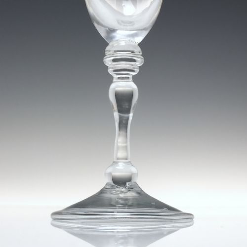ANTIQUE 18TH CENTURY DUTCH ROCOCO ENGRAVED LIGHT BALUSTER WINE GLASS GOBLET C1745 - ADDITIONAL PHOTO 2