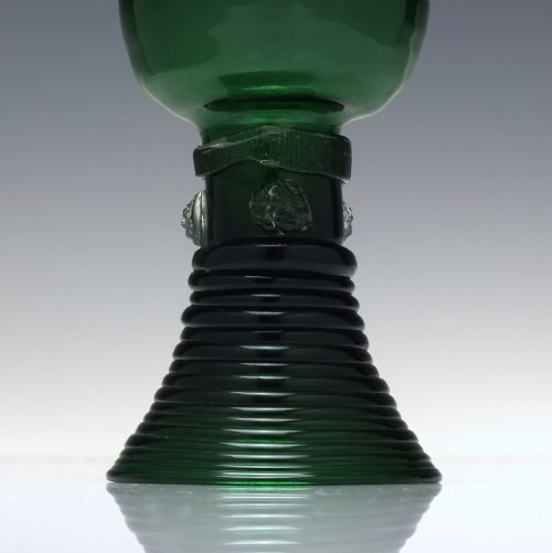 19TH CENTURY BRISTOL GREEN WINE ROEMER GLASS WITH WHITE RIM C1830 - ADDITIONAL PHOTO 2