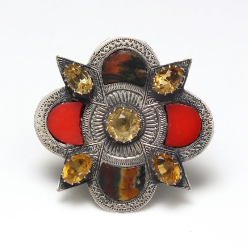 antique scottish celtic shield silver gemstone brooch c1920 - CATEGORY: ANTIQUE JEWELLERY - DATED 1920