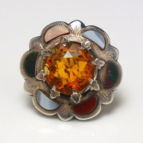 antique scottish celtic shield silver gemstone brooch c1954 - CATEGORY: ANTIQUE JEWELLERY - DATED 1950