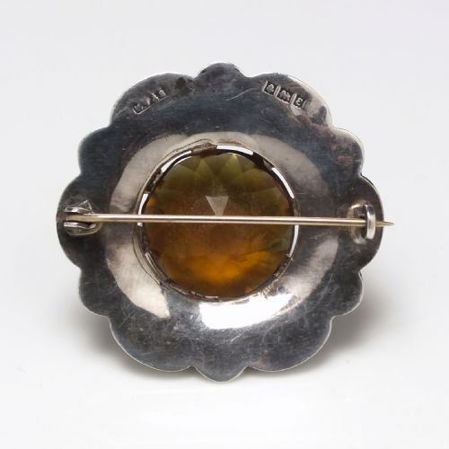 ANTIQUE SCOTTISH CELTIC SHIELD SILVER GEMSTONE BROOCH C1954 - ADDITIONAL PHOTO 1