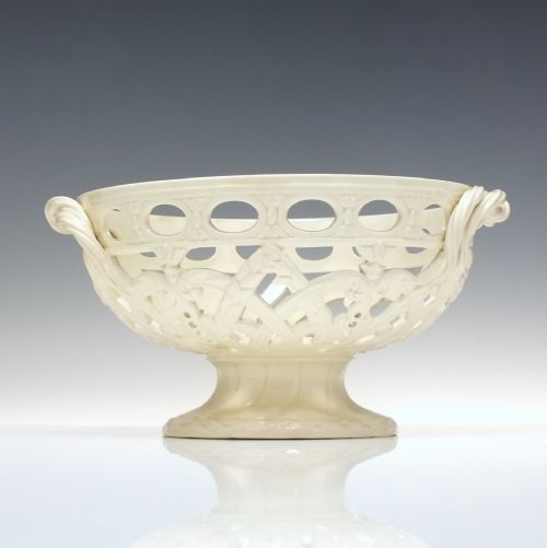 19TH CENTURY WEDGWOOD CREAMWARE PORCELAIN PIERCED ORANGE BASKET C1897 - ADDITIONAL PHOTO 1