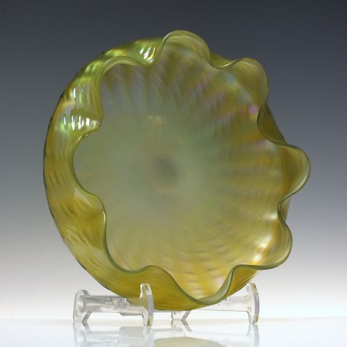 art nouveau iridescent green glass fruit bowl c1900 - CATEGORY: ANTIQUE GLASS - DATED 1910