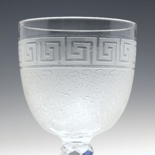 19TH CENTURY GREEN KEY ENGRAVED WINE GOBLET C1870 - ADDITIONAL PHOTO 4