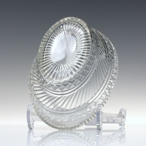 THREE IRISH CUT GLASS SERVING BOWLS C1830 - ADDITIONAL PHOTO 2