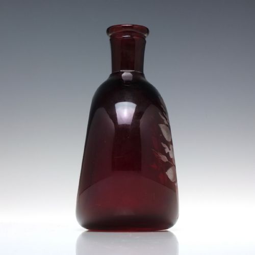19TH CENTURY RUBY ENGRAVED GLASS FLAGON DECANTER C1870 - ADDITIONAL PHOTO 5