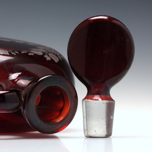19TH CENTURY RUBY ENGRAVED GLASS FLAGON DECANTER C1870 - ADDITIONAL PHOTO 6