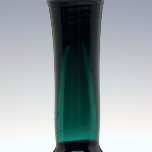 RARE ANTIQUE GREEN HOLLOW STEM WINE GLASS C1760 - ADDITIONAL PHOTO 2