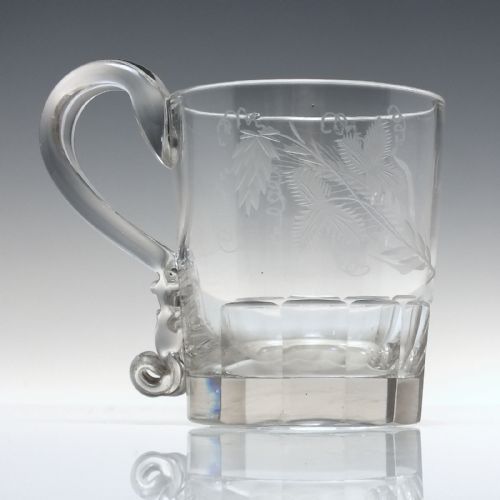 19TH CENTURY 'MARY' ENGRAVED GLASS TANKARD C1820 - ADDITIONAL PHOTO 2