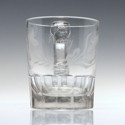 19TH CENTURY 'MARY' ENGRAVED GLASS TANKARD C1820 - ADDITIONAL PHOTO 3