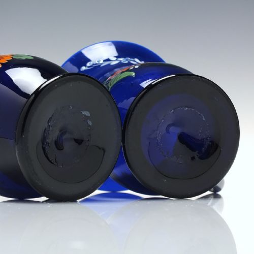 PAIR 19TH CENTURY ENAMELLED BIEDERMEIER BLUE GLASS TANKARDS C1850 - ADDITIONAL PHOTO 4