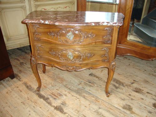 French Louis Xv Style Commode