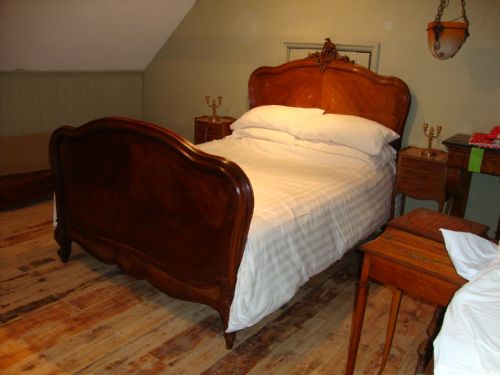 French Louis Xv Style Bed