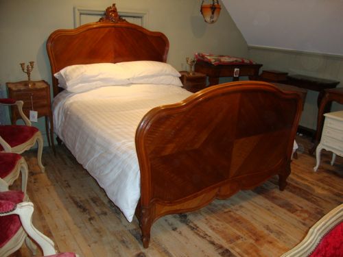 French Louis Xv Style Bed
