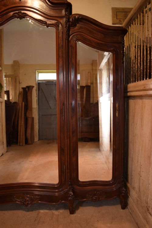 fig 2. FRENCH LOUIS XV STYLE TRIPLE ARMOIRE - WARDROBE