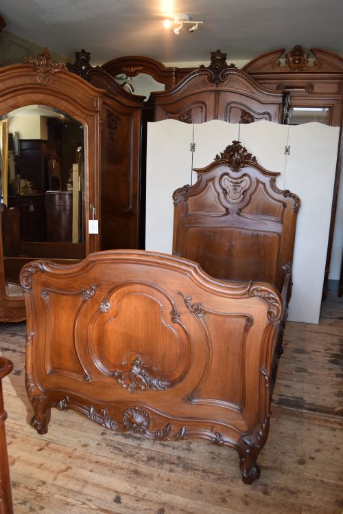 French Louis Xv Style Single Bed