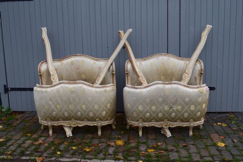 fig 1. FRENCH PAIR SINGLE CORBEILLE BEDS
