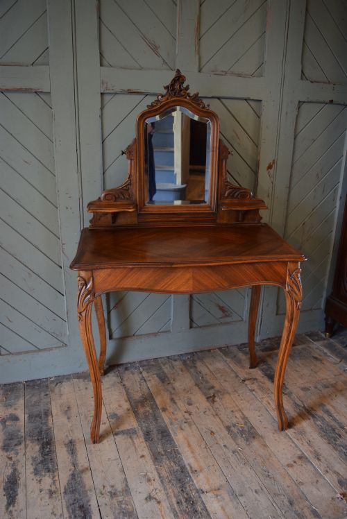 French Louis Xv Style Dressing Table