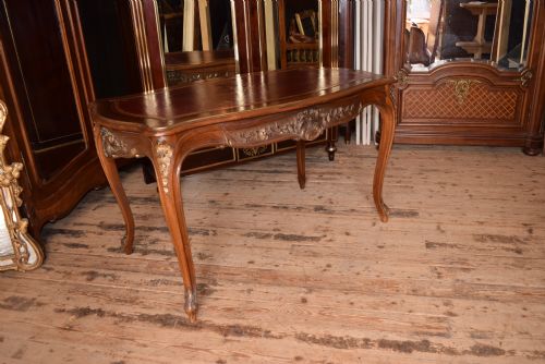 French Louis Xv Style Walnut Desk