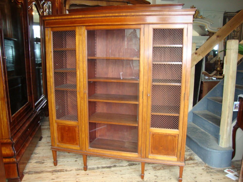 FRENCH INLAID MAHOGANY 3 DOOR BOORCASE