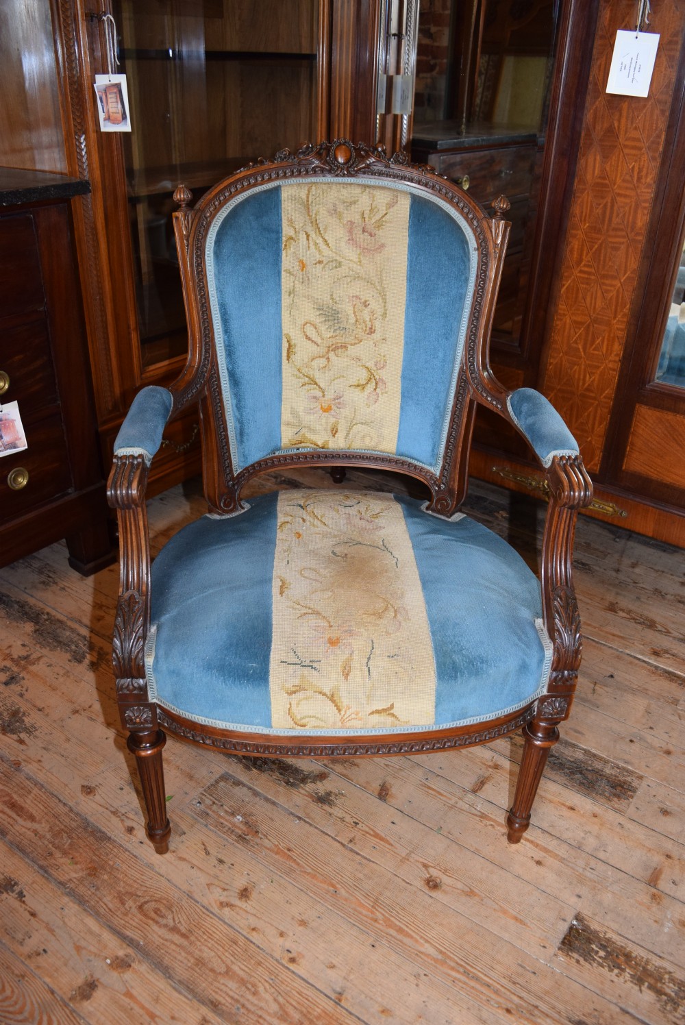 FRENCH OPEN ARM CHAIR