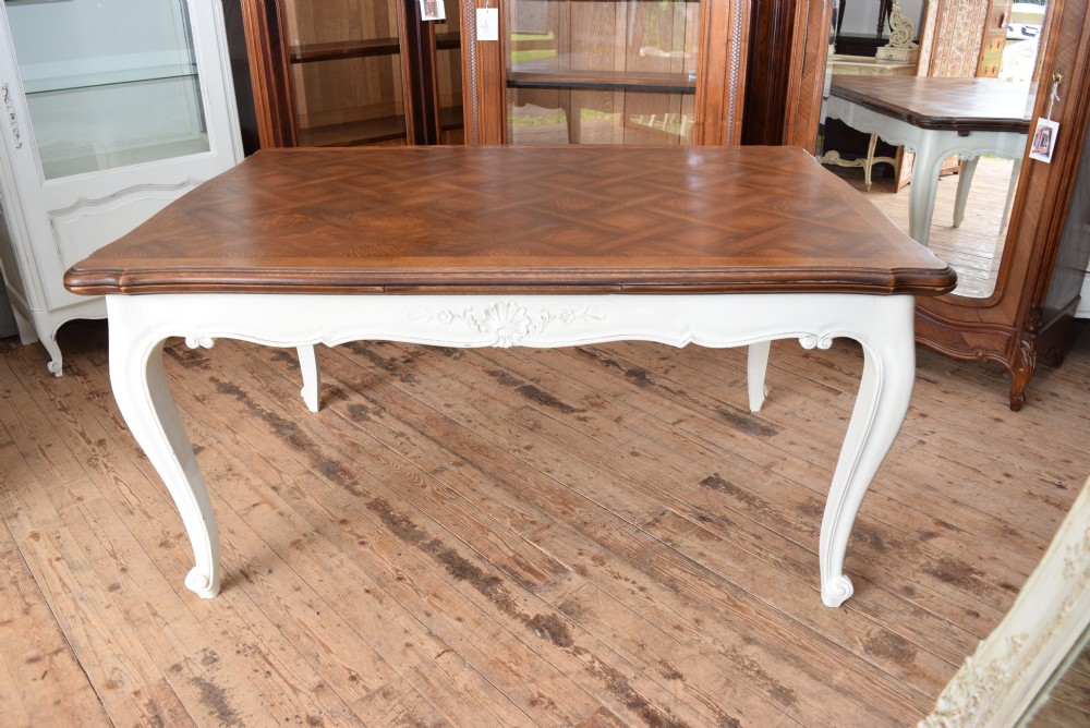 FRENCH EXTENDING DINING TABLE