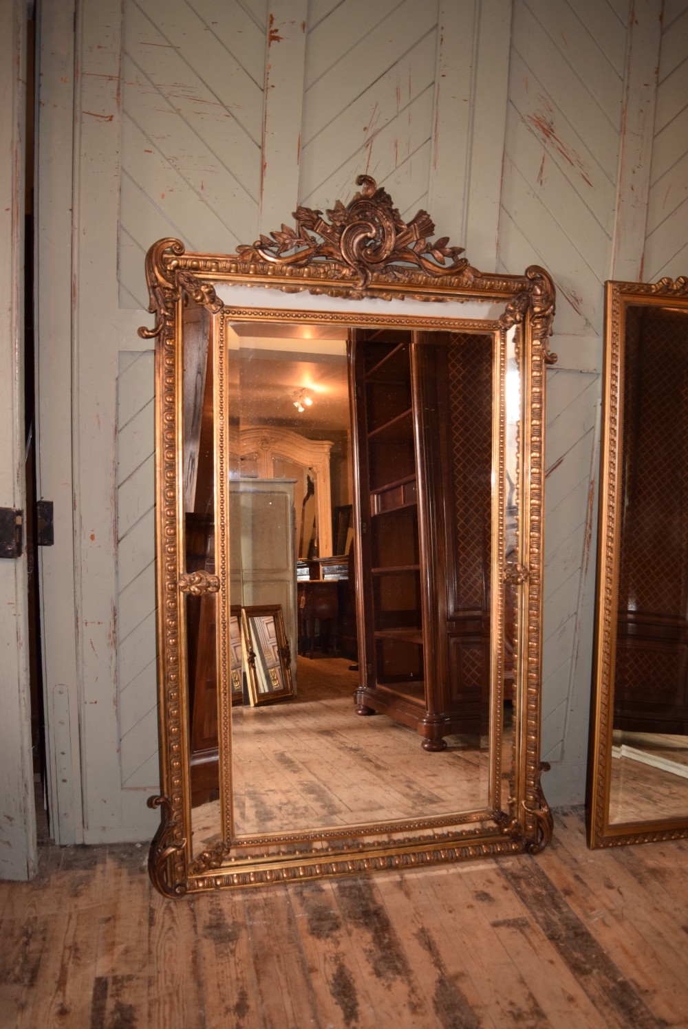 FRENCH LOUIS XV STYLE GILDED MIRROR