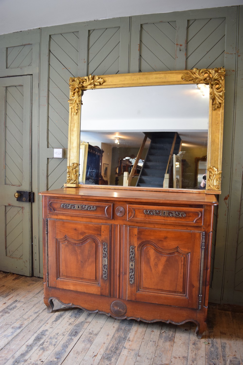 ANTIQUE ENGLISH GILDED MIRROR