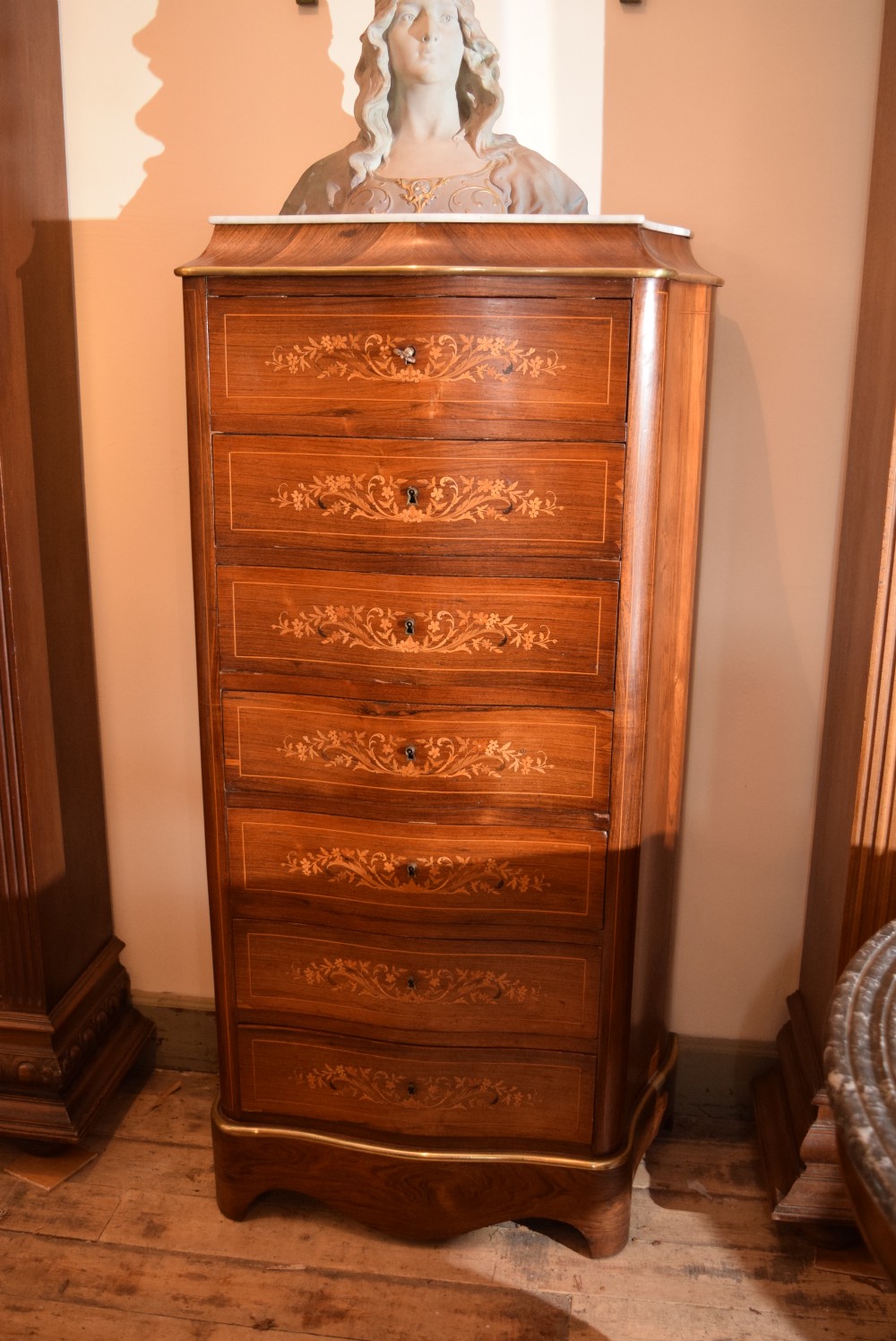 FRENCH SEMANIERE 7 DRAWER CHEST