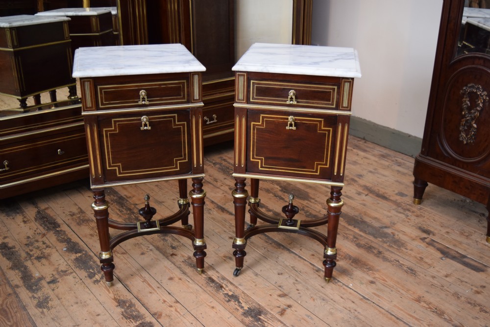 FRENCH LOUIS XVI STYLE MATCHING PAIR BEDSIDE CABINETS