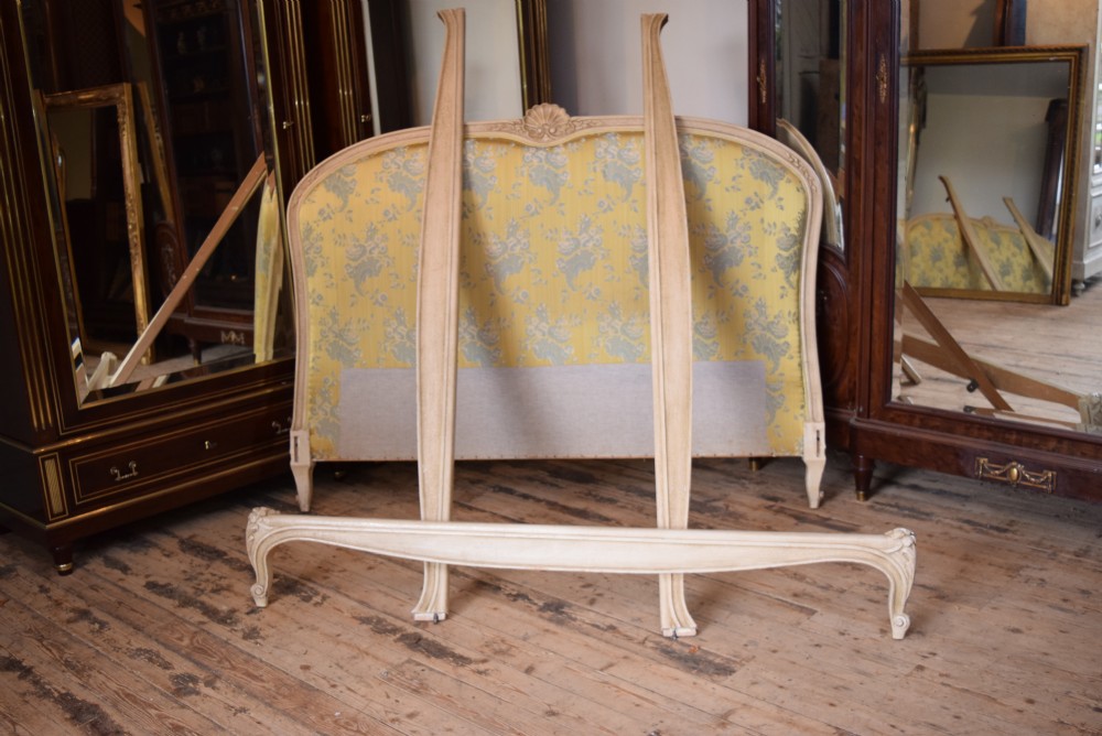 FRENCH LOUIS XV STYLE UPHOLSTERED KING SIZE BED