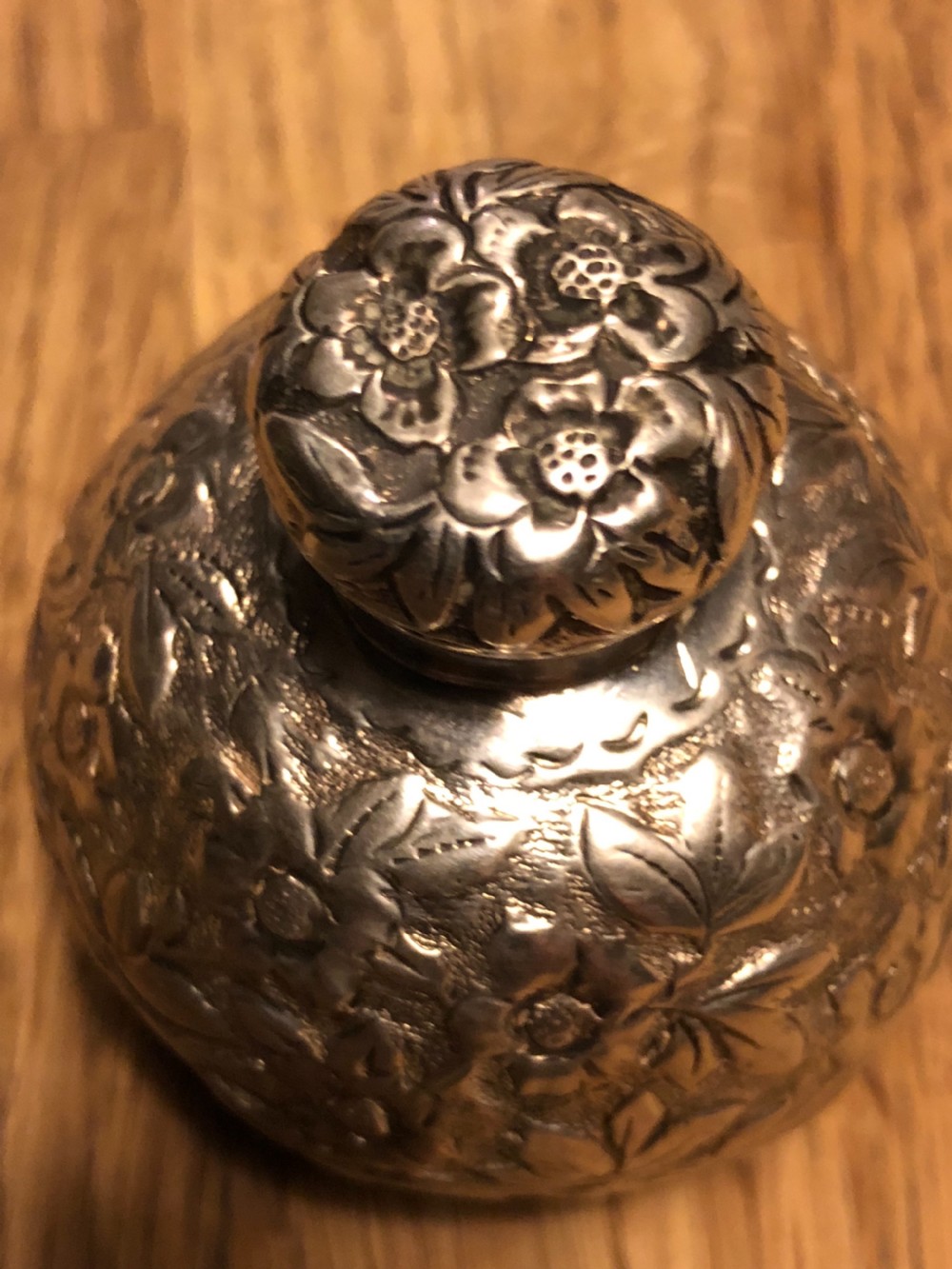 Silver scent bottle  View IV