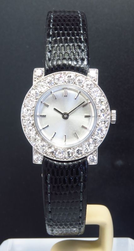 fig 1. STUNNING PLATINUM AND DIAMOND ART DECO LADIES VINTAGE COCKTAIL WATCH C1930