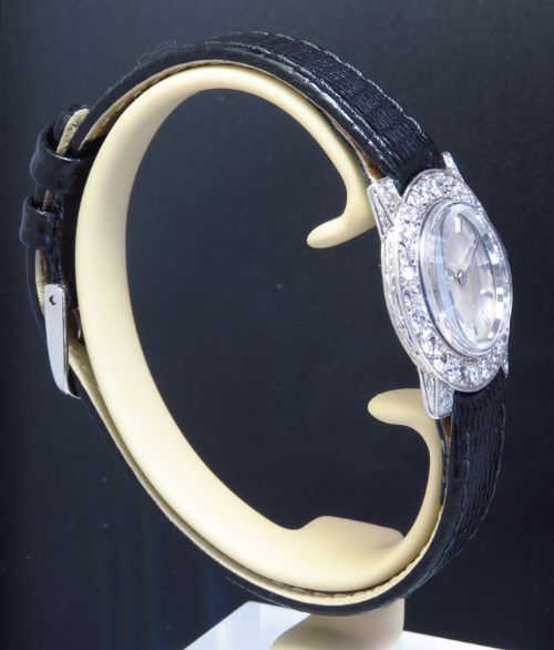 fig 2. STUNNING PLATINUM AND DIAMOND ART DECO LADIES VINTAGE COCKTAIL WATCH C1930