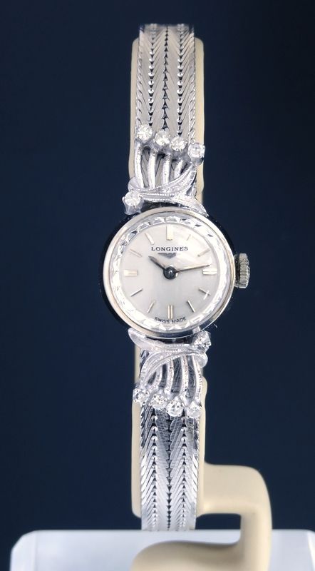 Beautiful Longines Solid 18ct White Gold and Diamond Ladies Cocktail Watch C1968/69