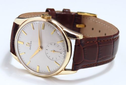 fig 3. SUPERB CLASSIC SOLID 9CT GOLD OMEGA CALIBRE 268 MENS VINTAGE WATCH C1961