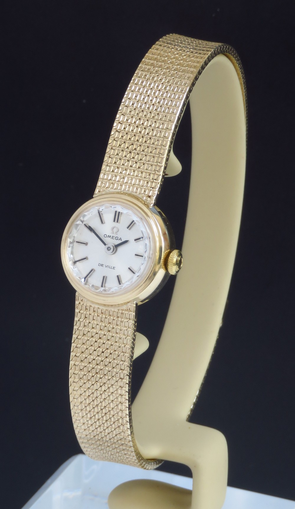 BEAUTIFUL MINT CONDITION SOLID 9CT GOLD OMEGA DE VILLE LADIES COCKTAIL WATCH C1962