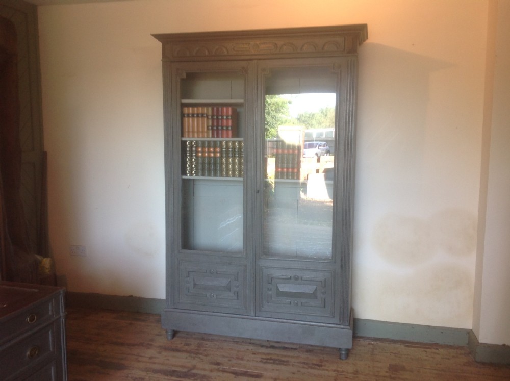 French painted bookcase 