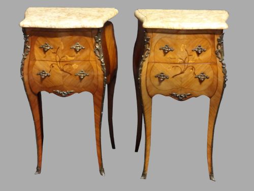 Good Pair French Kingwood Bombe Shaped Bedside Chests
