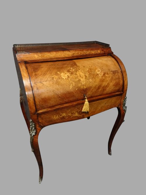 Very Good Marquetry and Rosewood Bureau De Dame