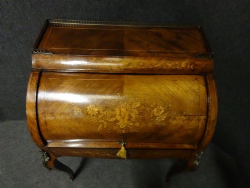 fig 1. Very Good Marquetry and Rosewood Bureau De Dame