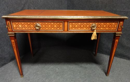 fig 1. Good Ormlou and Parquetry Partners Desk