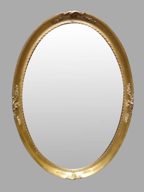 Good Edwardian Oval Gilt Mirror