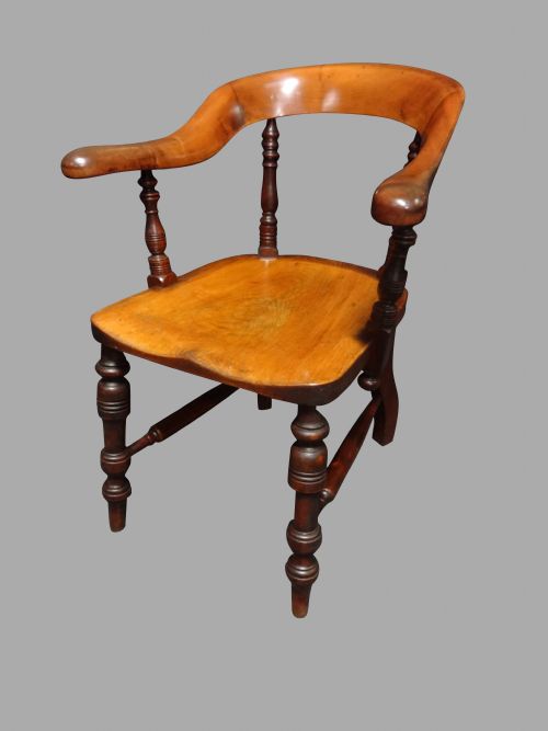 Very Good Large Victorian Mahogany Desk Chair