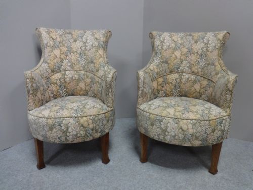 A Very Good Pair Arts and Crafts Tub Chairs