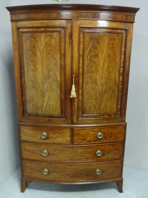 Lovely  Georgian Mahogany Bowed Linen Press