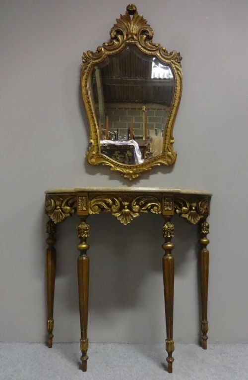 Good Gilt Console Table with Mirror