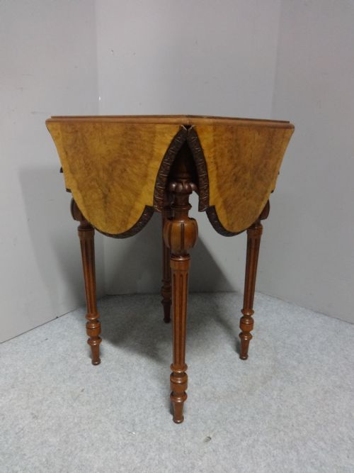 Top Quality Burr Walnut Table