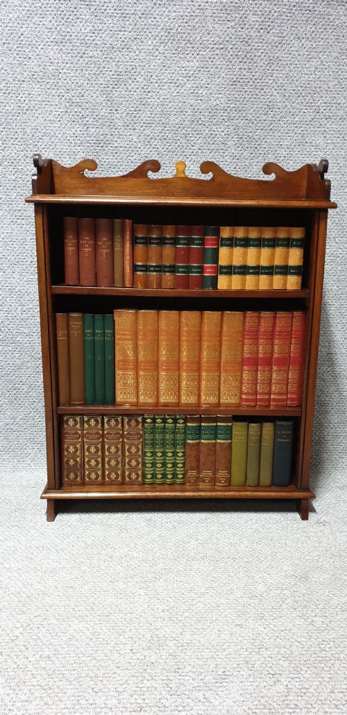 Small Adjustable Mahogany Bookcase